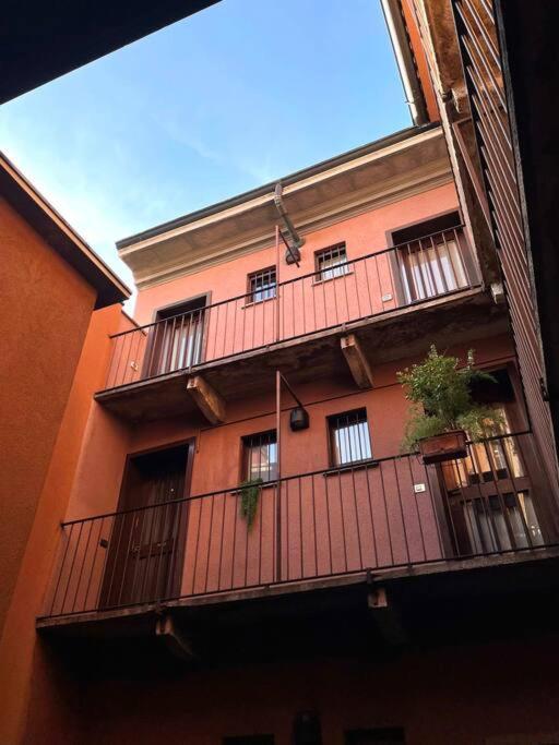 Santa Sofia Apartment Milánó Kültér fotó